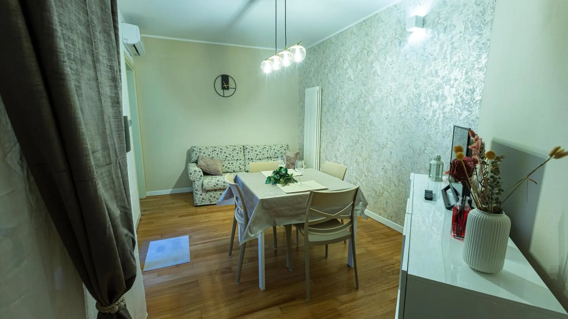 Apt Matteucci 18 Ravenna Apartment